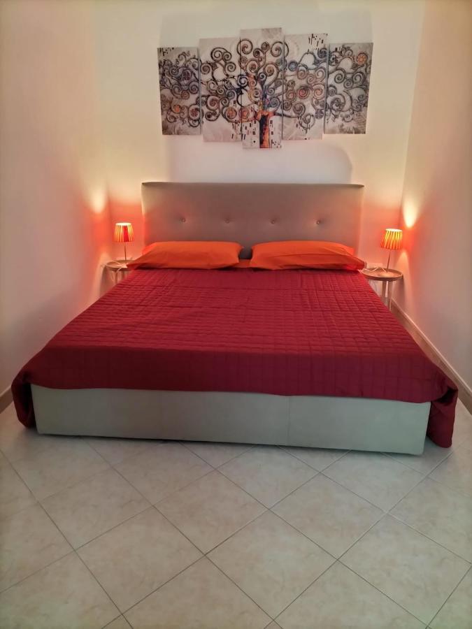 Rosa'S Apartment With Terrace Κάλιαρι Εξωτερικό φωτογραφία