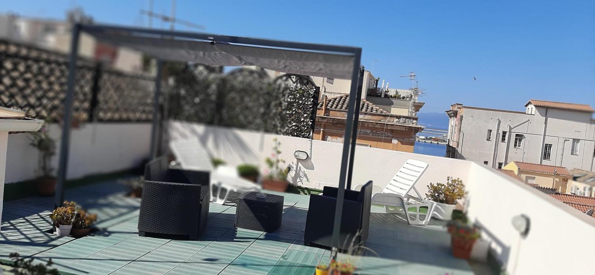Rosa'S Apartment With Terrace Κάλιαρι Εξωτερικό φωτογραφία